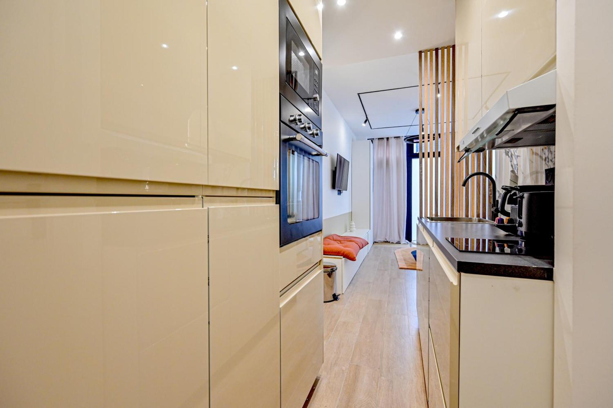 Relax In A Stylish Flat In Montmartre Apartment Paris Exterior foto